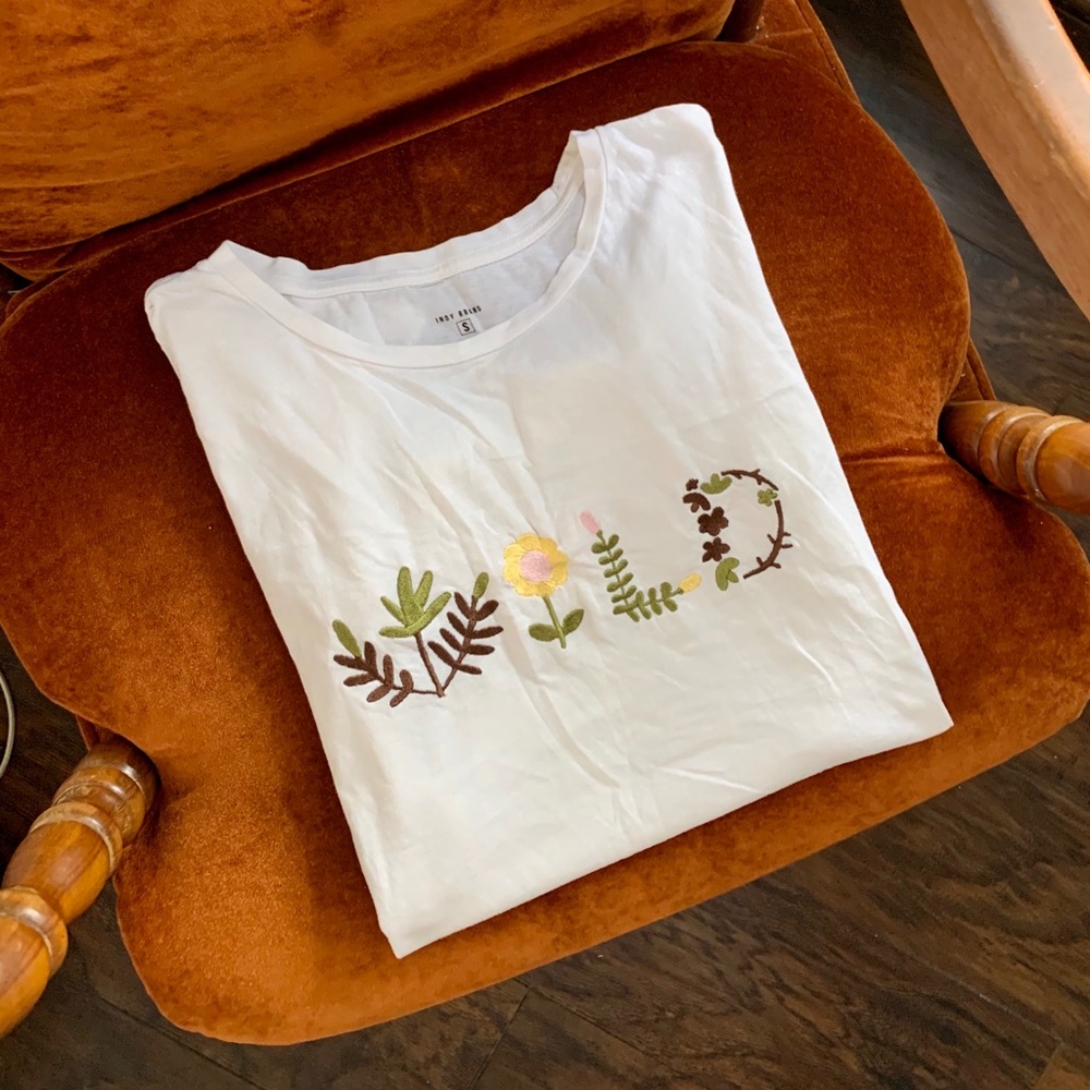 Indy Brand SOLD OUT Wild Flower Tee 🌱